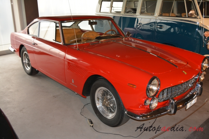 Ferrari 250 GTE/GT 2+2 1960-1963 (1963), prawy przód