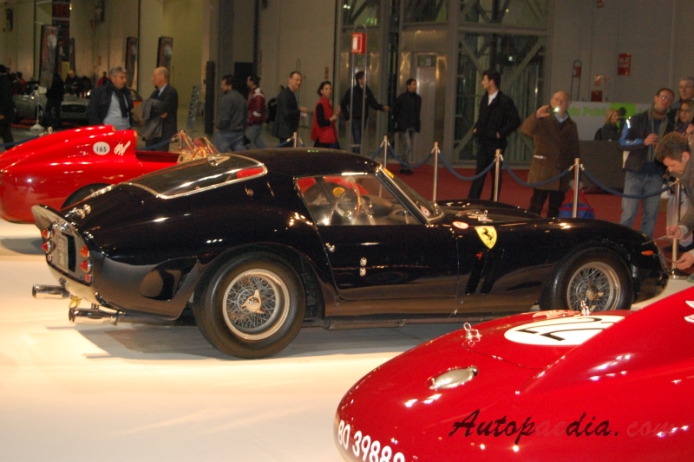 Ferrari 250 GTO 1962-1964 (1963 Coupé 2d), prawy bok