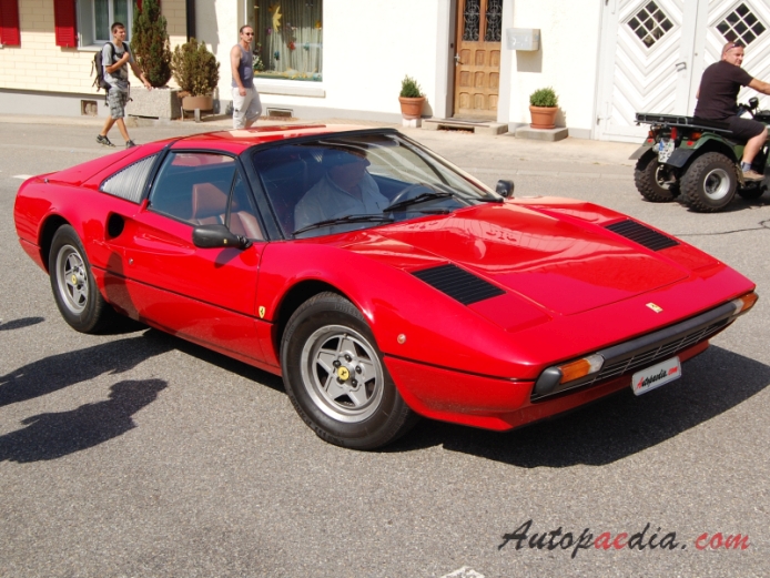 Ferrari 308 1975-1985 (1977-1980 GTS), prawy przód