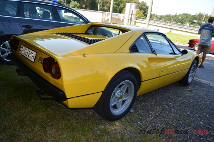 Ferrari 308 1975-1985 (1980-1982 GTBi), right rear view