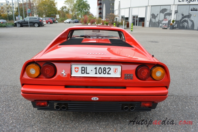 Ferrari 328 1985-1989 (GTS), tył