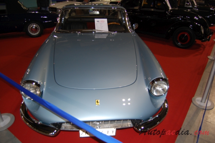 Ferrari 330 GTC 1966-1968 (1967), przód