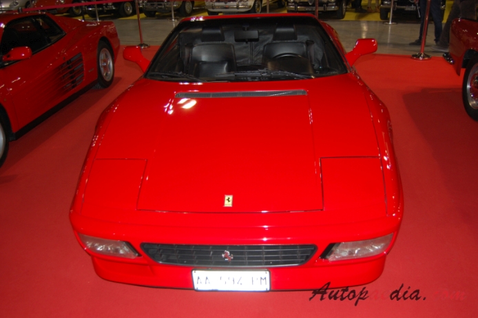 Ferrari 348 1989-1995 (1994 Spider), przód