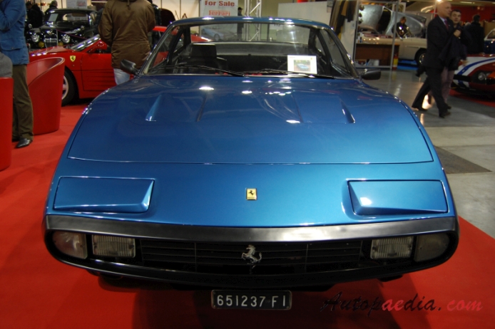 Ferrari 365 GTC4 1971-1972 (1972), front view