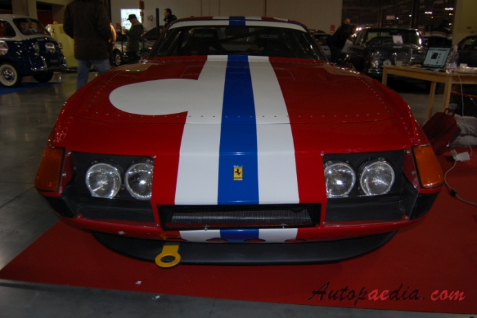 Ferrari 365 GT/4 (Daytona) 1968-1973 (1971-1973 GTB/4 GP4), przód