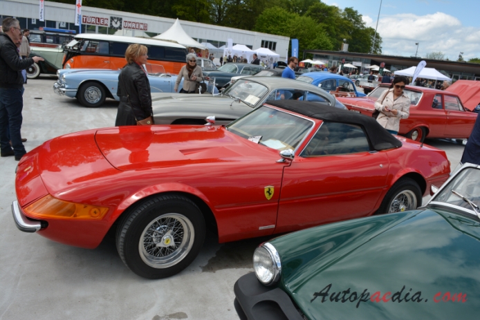 Ferrari 365 GT/4 (Daytona) 1968-1973 (1971-1973 GTS/4), lewy przód