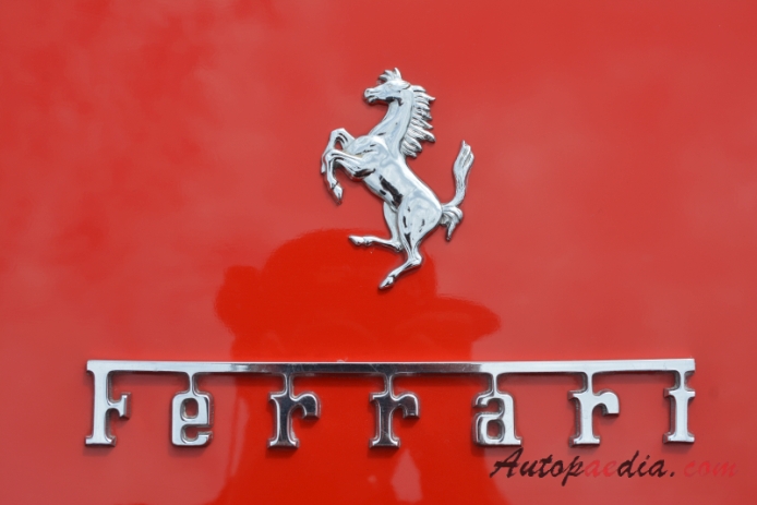 Ferrari 365 GT/4 (Daytona) 1968-1973 (1971 GTB/4), rear emblem  
