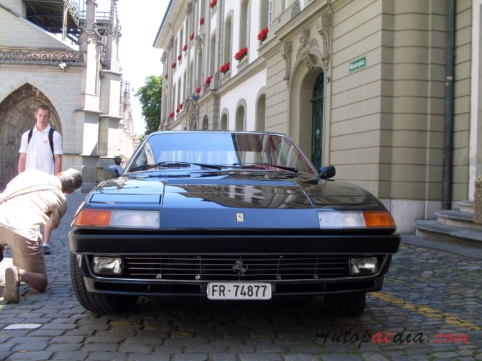 Ferrari 400 1976-1985 (1982-1985 400GTi), przód