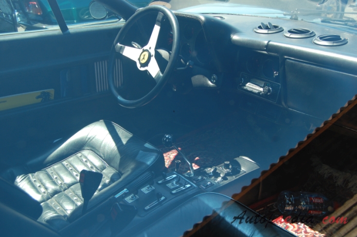 Ferrari 512 BB 1976-1981, interior