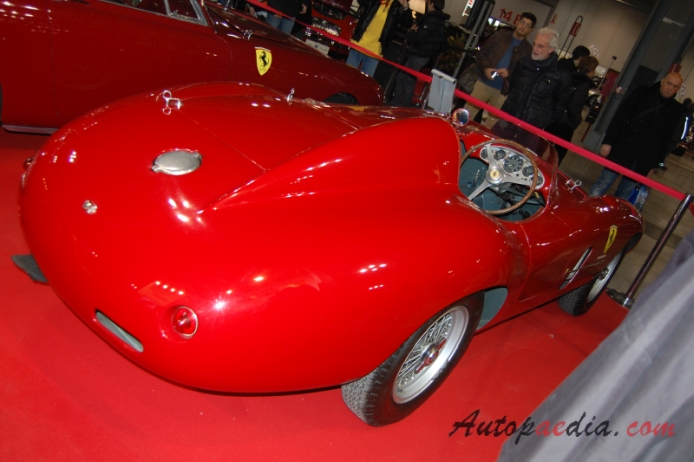 Ferrari 750 Monza 1954, prawy tył