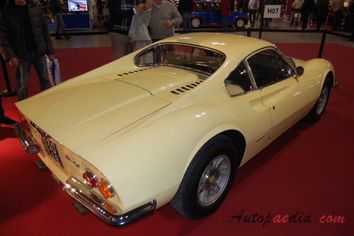 Ferrari Dino 246 GT 1969-1974 (1971-1974), right rear view