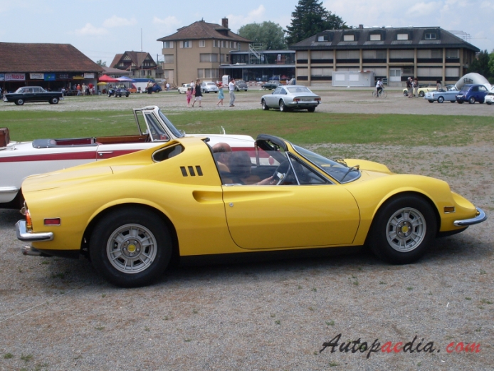 Ferrari Dino 246 GT 1969-1974 (1972-1974 GTS), prawy bok