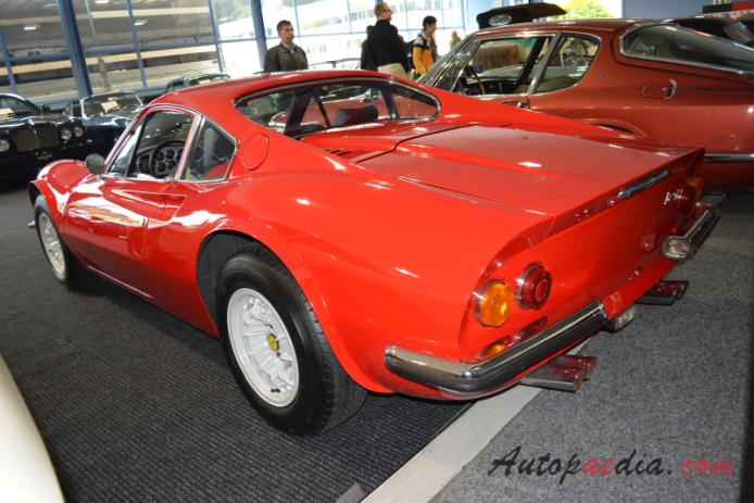 Ferrari Dino 246 GT 1969-1974 (1973),  left rear view