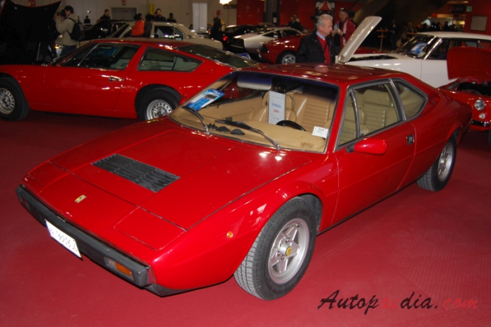 Ferrari Dino 308 GT4 1973-1980 (1980), lewy przód