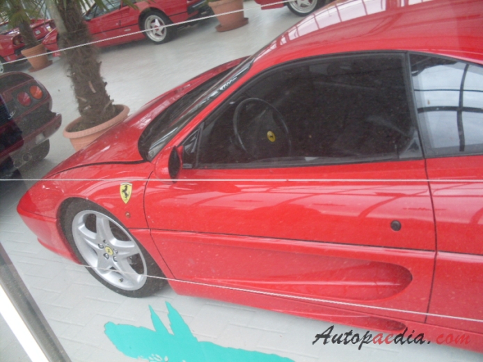 Ferrari F355 1994-1999 (Berlinetta), left side view