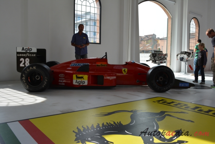Ferrari F1 1987 F1-87 (Monoposto), prawy bok