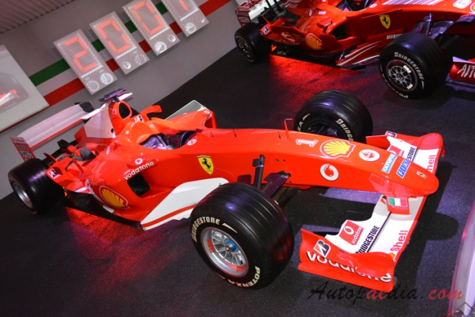 Ferrari F1 2004 F2004 (Monoposto), prawy przód