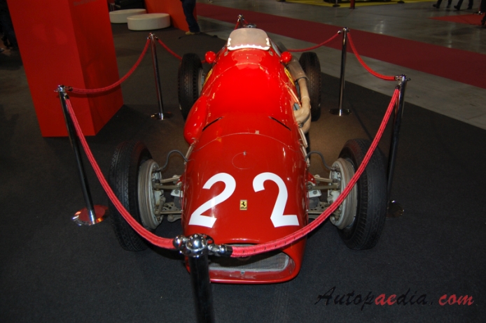 Ferrari F2 1951 500 F2 (1985ccm monoposto), front view
