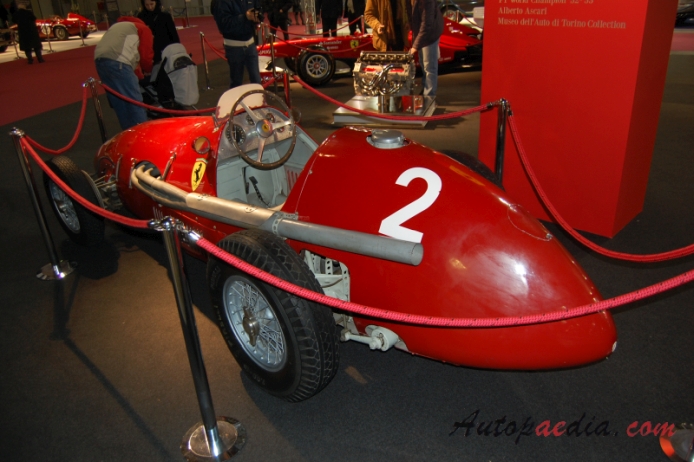 Ferrari F2 1951 500 F2 (1985ccm monoposto), lewy tył