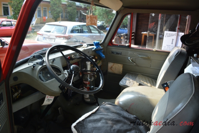 Ford Taunus Transit 1961-1965 (1964 fire engine), interior