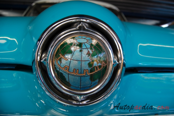 Ford M-Series 1st generation 1955-1959 (1957 Taunus 15M de Luxe sedan 2d), front emblem  