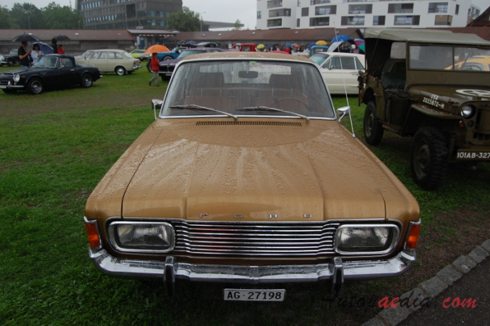 Ford M-Series 5th generation (P7b) 1968-1971 (20M 2300S XL sedan 4d), front view