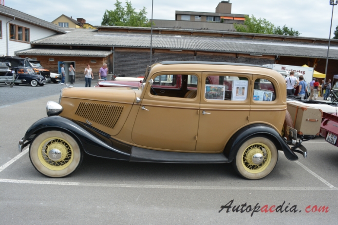 Ford Model 40 (Ford V8) 1933-1934 (1933 Deluxe saloon 4d), lewy bok