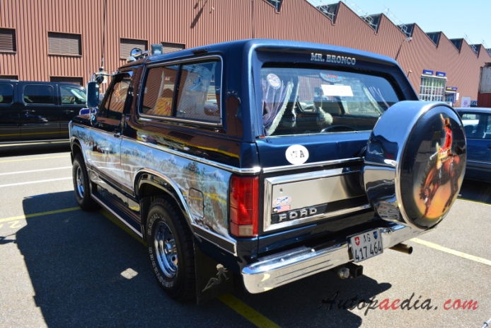 Ford Bronco 3rd generation 1980-1986 (SUV 3d),  left rear view