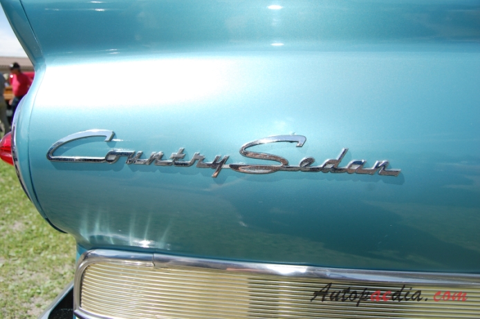 Ford Country Sedan 2nd generation 1955-1958 (1958 estate 5d), side emblem 