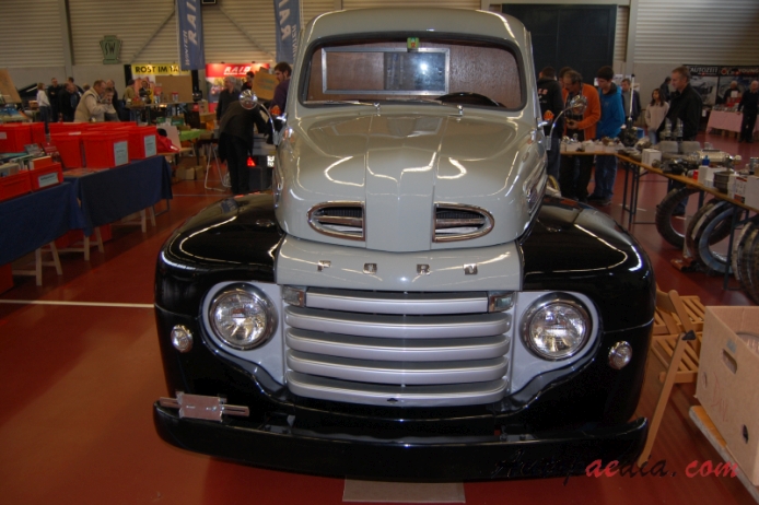 Ford F-series 1. generacja 1948-1952 (1948-1950 F-1), przód
