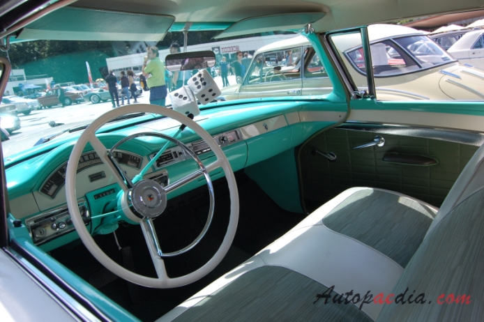 Ford Fairlane 2nd generation 1957-1959 (1957 Fairlane 500 hardtop Coupé 2d), interior