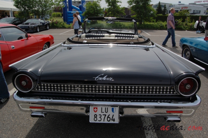 Ford Galaxie 2nd generation 1960-1964 (1961 Sunliner convertible 2d), rear view