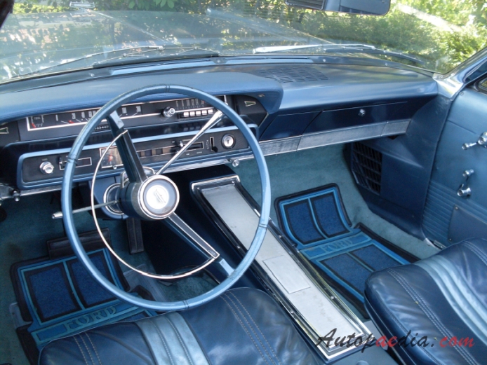 Ford Galaxie 3. generacja 1965-1968 (1965 Galaxie 500 cabriolet 2d), wnętrze