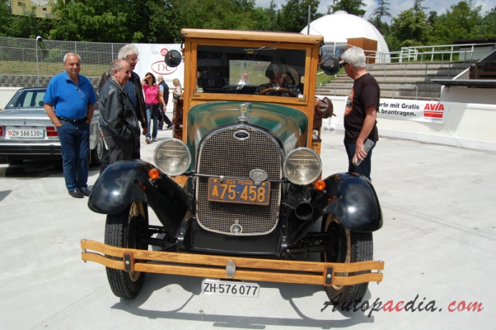 Ford Model A 1927-1931 (1929 Wood pickup 2d), front view