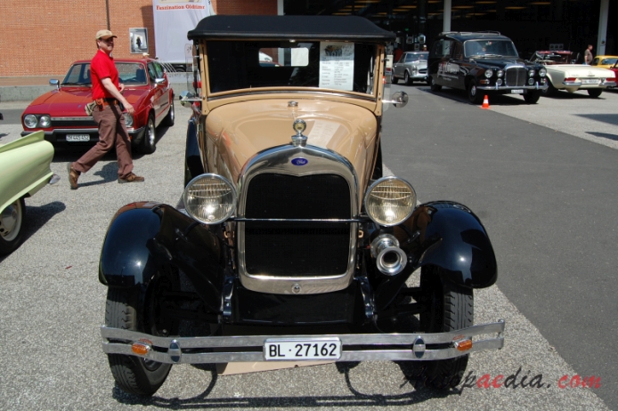 Ford Model A 1927-1931 (1929 roadster 2d), front view