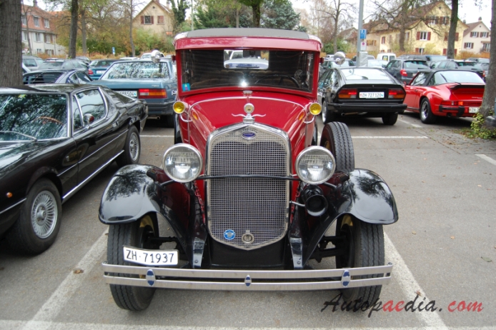Ford Model A 1927-1931 (Fordor sedan 4d), front view
