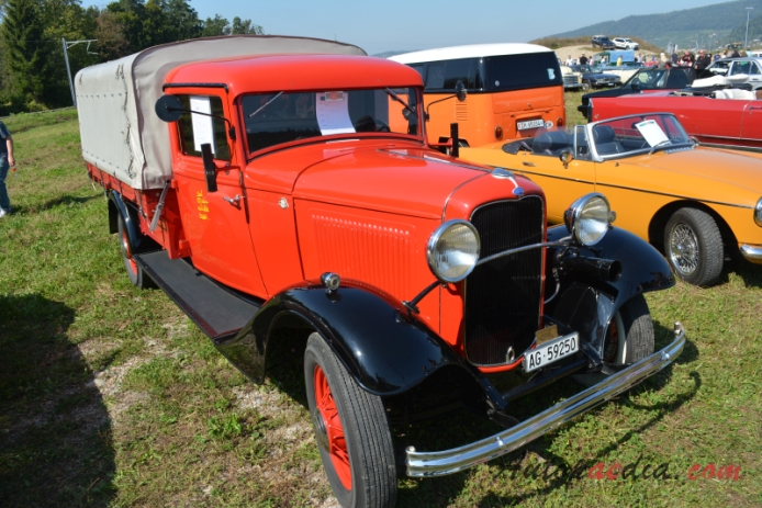 Ford Model B 1932 (pickup 2d), right front view