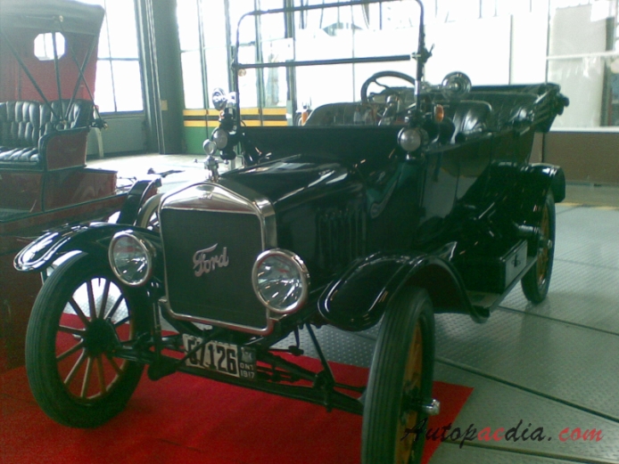 Ford Model T 1908-1927 (1917 touring), lewy przód