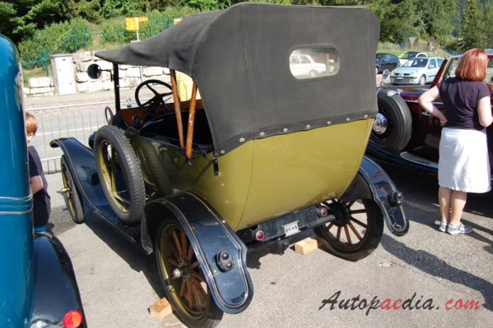 Ford Model T 1908-1927 (1923 touring), lewy tył