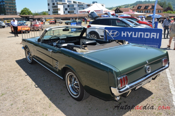 Ford Mustang 1. generacja 1964-1973 (1966 289 convertible 2d), lewy tył
