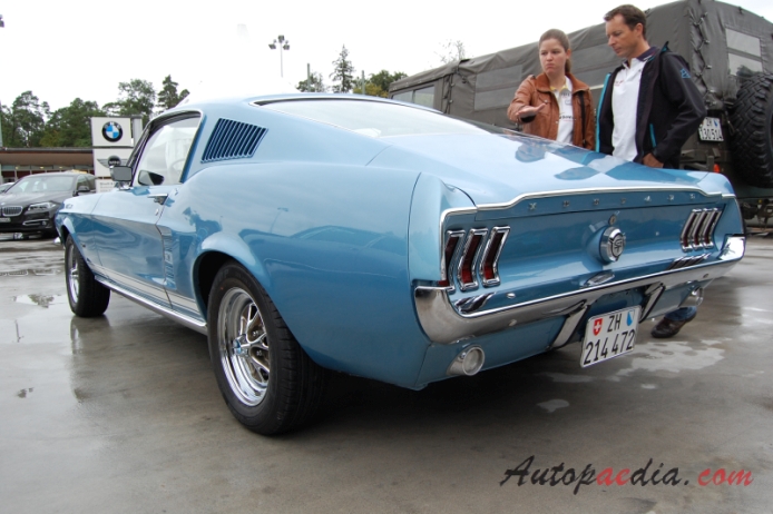 Ford Mustang 1st generation 1964-1973 (1967 Fastback GT),  left rear view