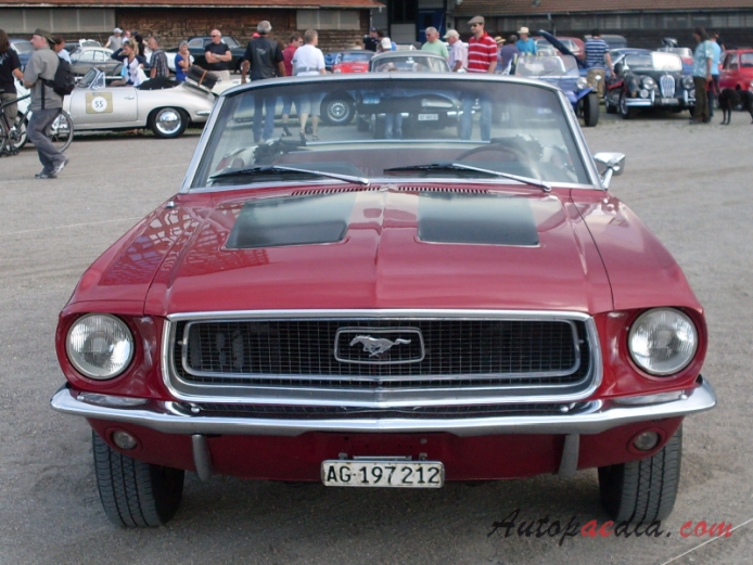 Ford Mustang 1st generation 1964-1973 (1968 Convertible), front view
