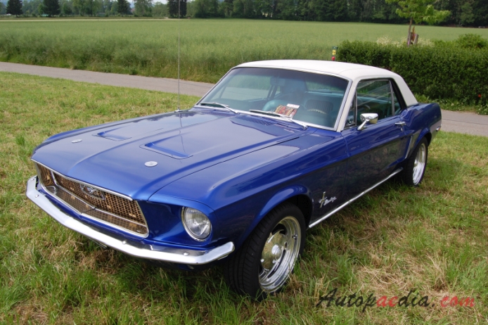 Ford Mustang 1st generation 1964-1973 (1968 hardtop), left front view