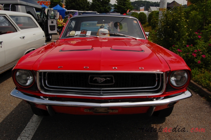 Ford Mustang 1. generacja 1964-1973 (1968 hardtop), przód