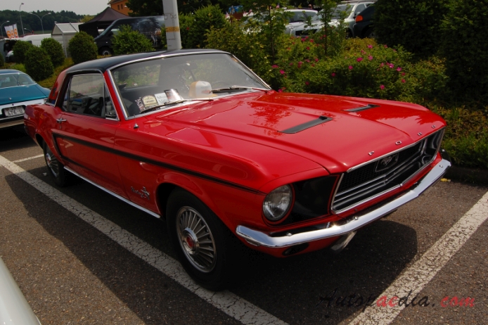 Ford Mustang 1st generation 1964-1973 (1968 hardtop), right front view
