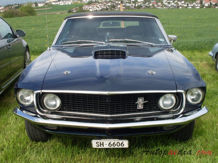 Ford Mustang 1st generation 1964-1973 (1969 GT Convertible), front view