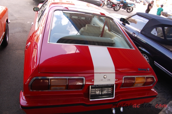 Ford Mustang 2nd generation 1974-1978 (1977 hatchback 3d), rear view
