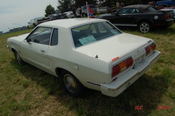Ford Mustang 2nd generation 1974-1978 (Coupé 2d),  left rear view