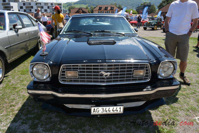 Ford Mustang 2nd generation 1974-1978 (hatchback 3d), front view