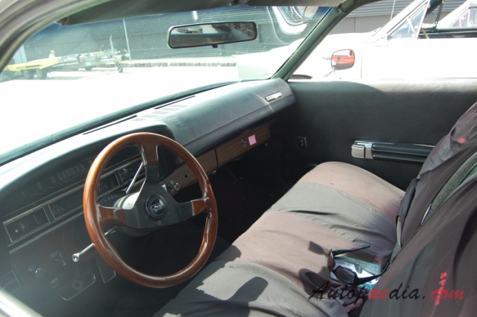 Ford Torino 1968-1976 (1970 Brougham fastback), interior